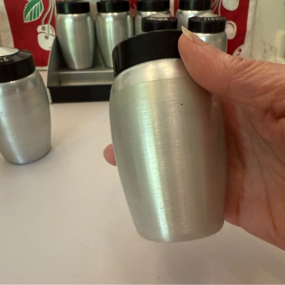 Vintage Kromex silver black lids spice set with rack 8 spices - Picture 4 of 14